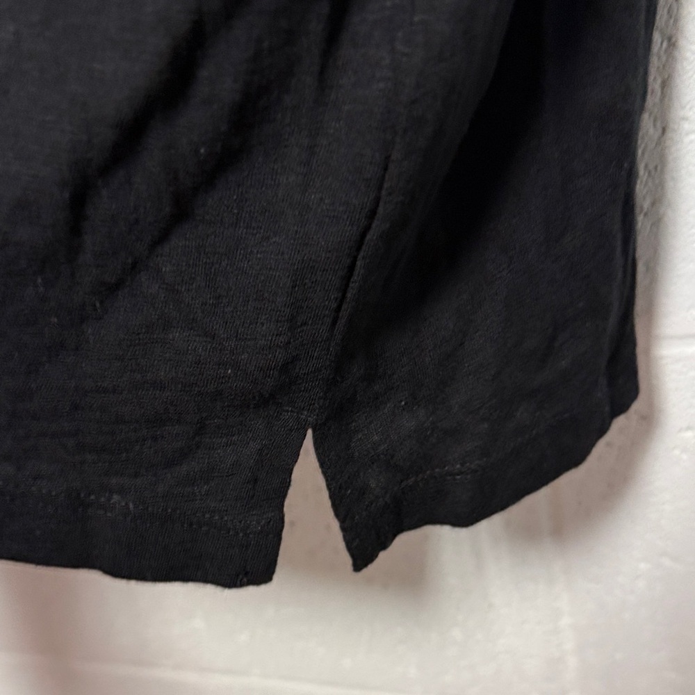 Caslon Women's Black V-Neck Short Sleeve Tee - Picture 8 of 9